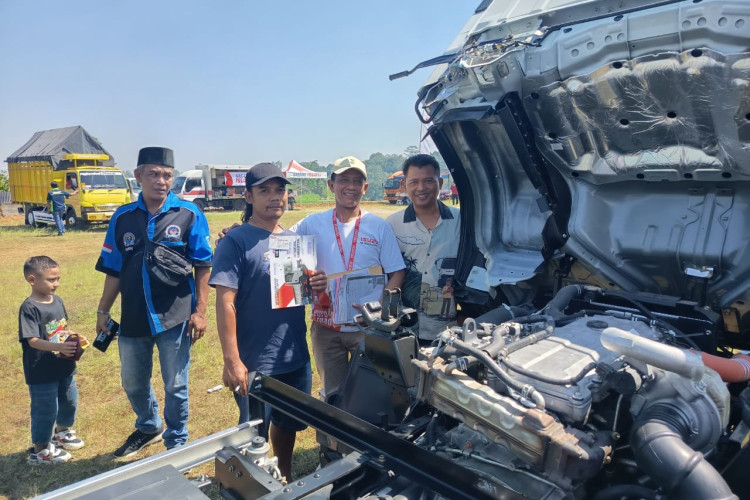 KOMUNITAS DRIVER SOLO TIMUR