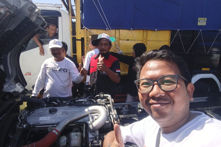 KOMUNITAS DRIVER SOLO TIMUR